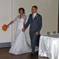 Elegantes Hochzeitskleid aus Spitze mit 3/4-Ärmeln - Meerjungfrau, bodenlang, V-Ausschnitt - Handgefertigt von KaliDani